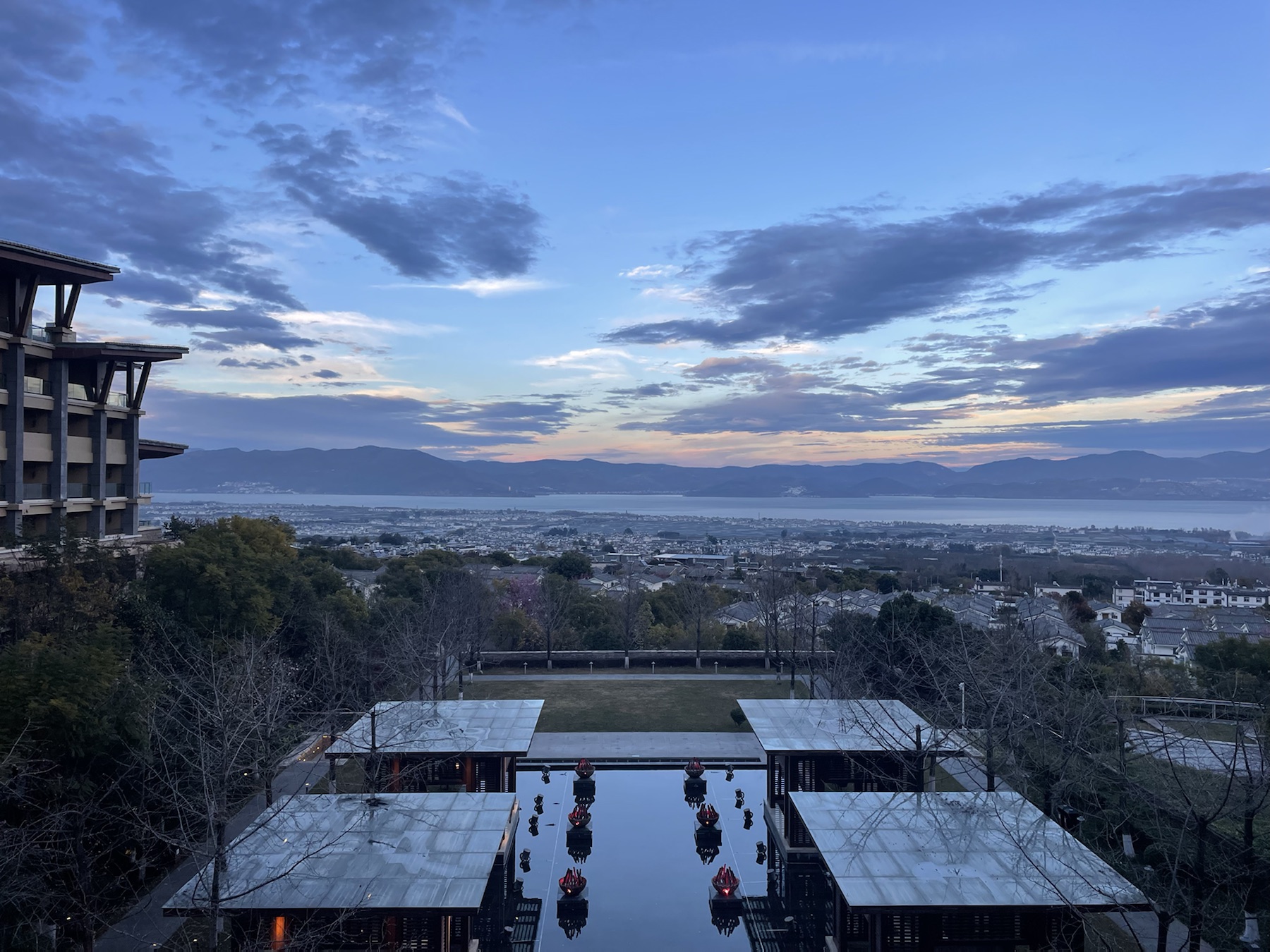 Hillside view over Dali and Erhai from the Hilton Dali Resort area