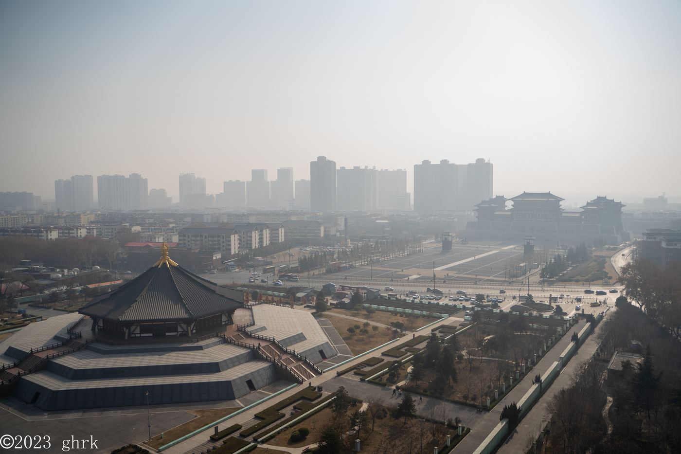 The rebuilt Mingtang hall and Yingtian Gate of the Sui dynasty (581-618) and Tang dynasty (618-907) palace city in central Luoyang