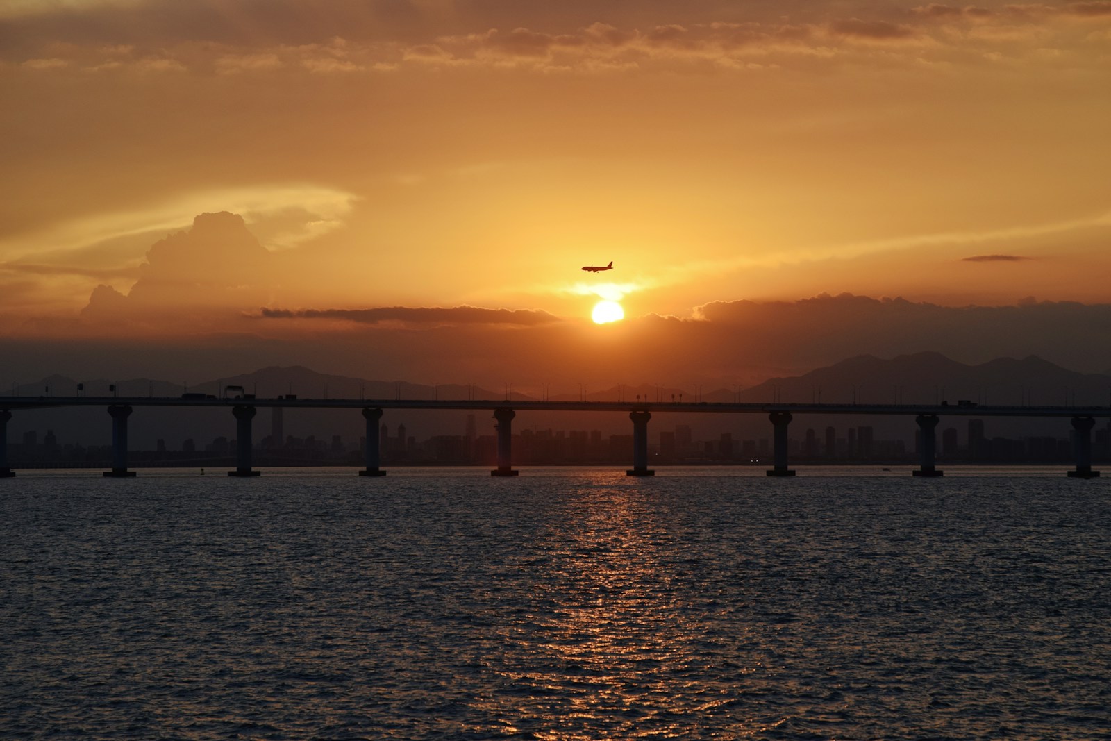 Sunset over the water on Xiamen's coast